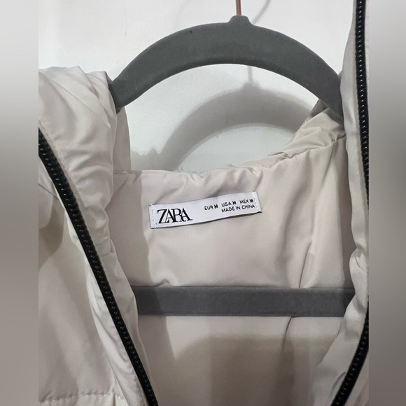 Zara snood. Size medium - Picture 3 of 3